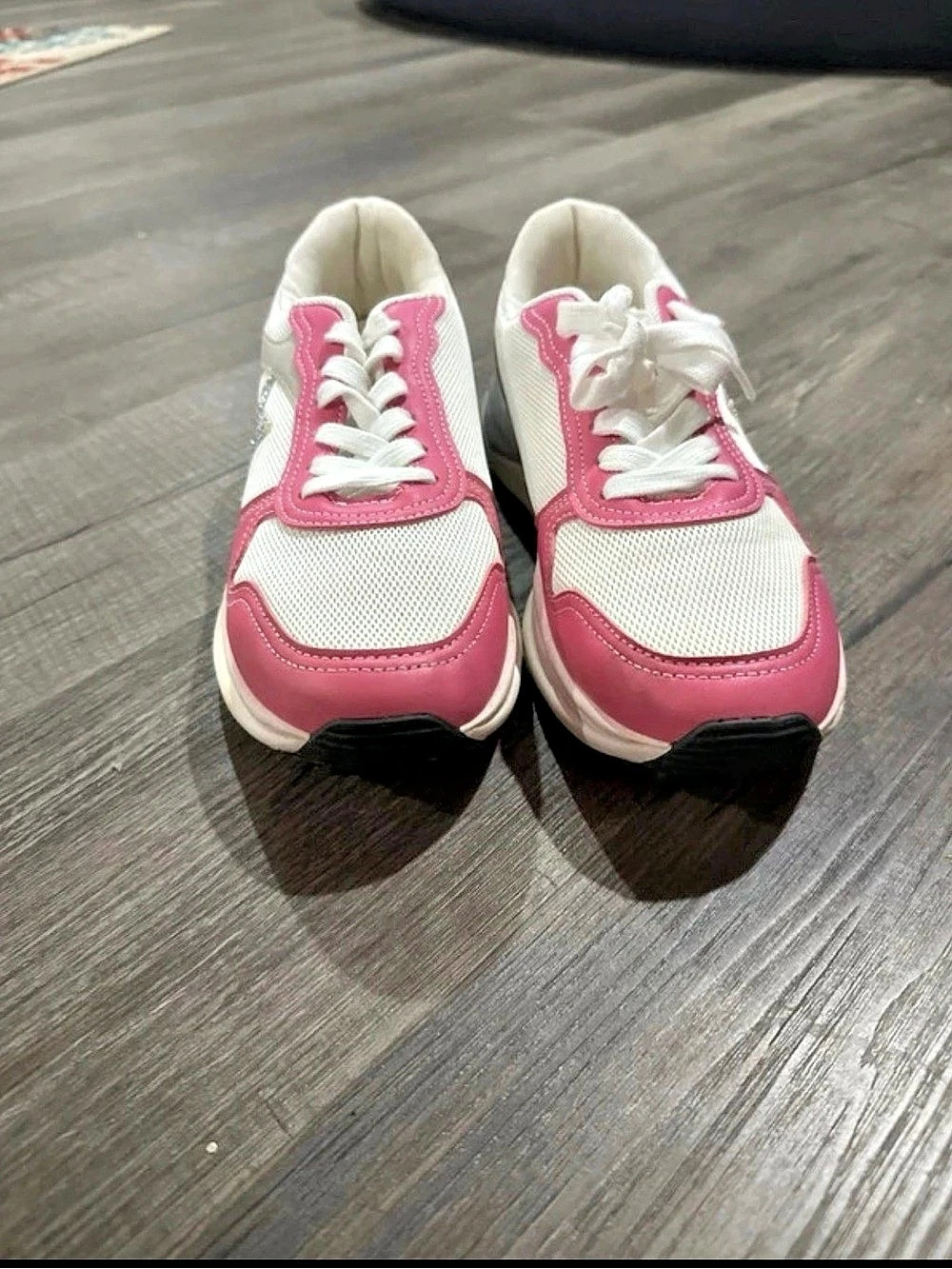 Vintage Havana Run women’s US 8 Pink & White Sneakers